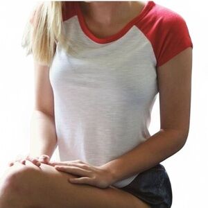 ‎Baseball Short Sleeve Tee